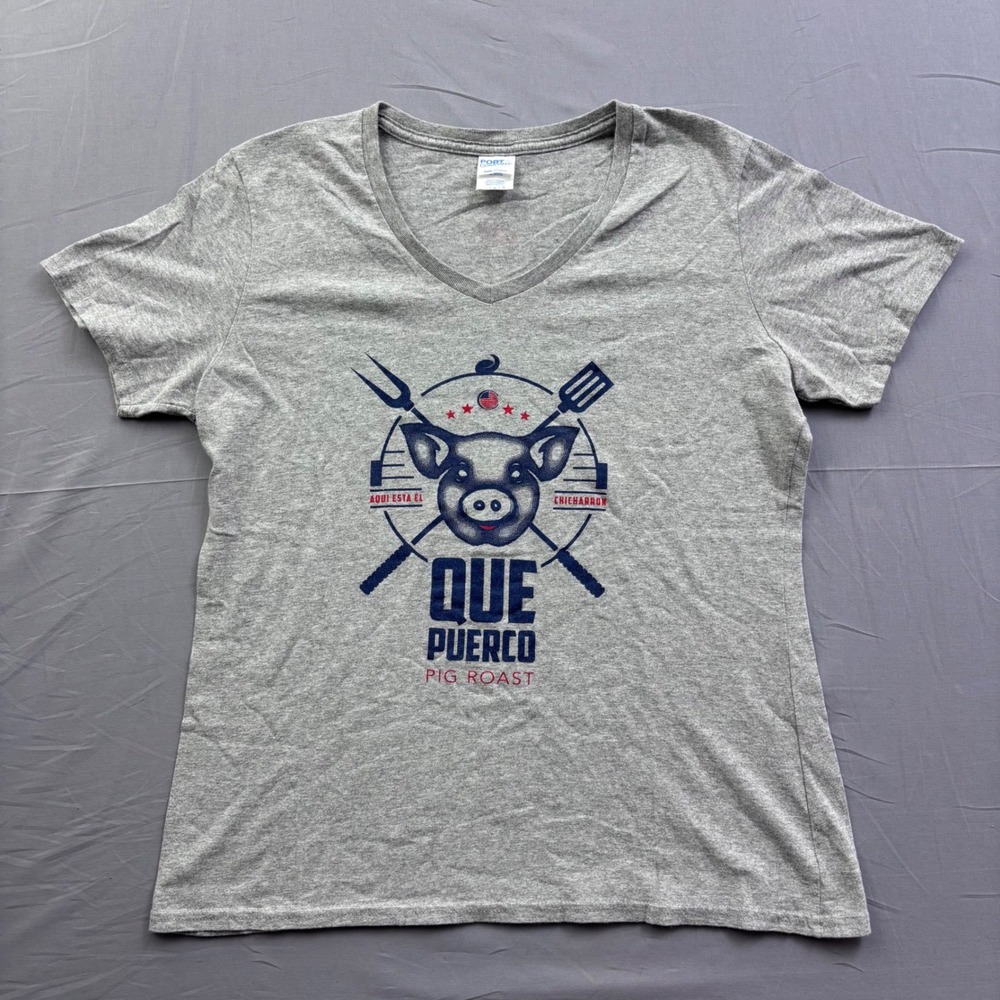 Port & Company Womens Gray Que Puerco Pig Roast V-Neck Graphic T-Shirt Large